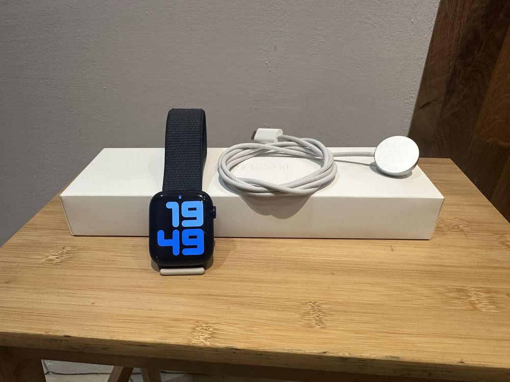 Apple Watch 9 45mm Wi-Fi