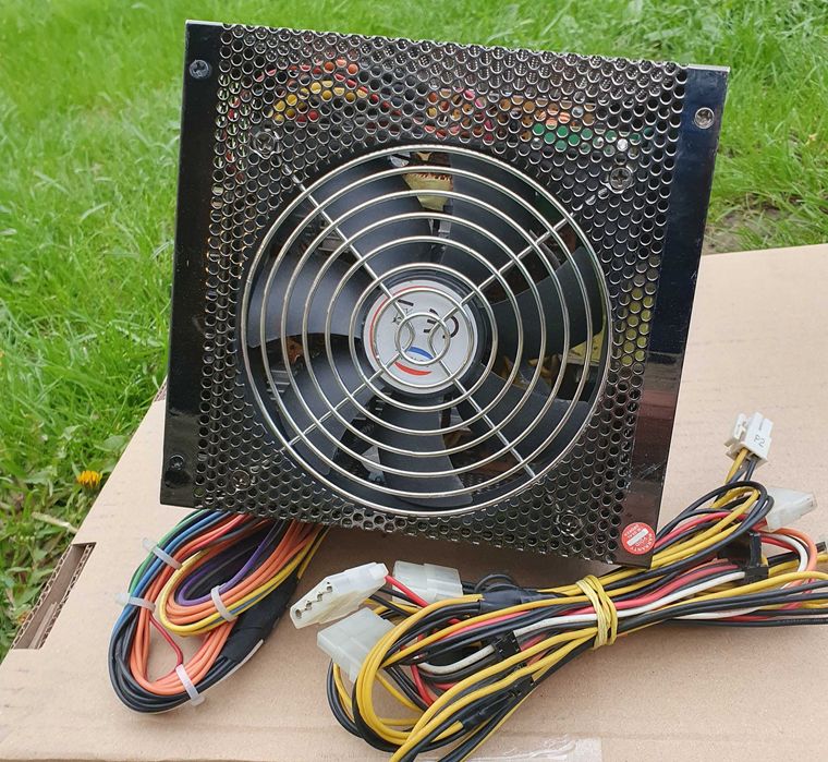 Продам блок живлення Be quiet!, FSP, Cougar