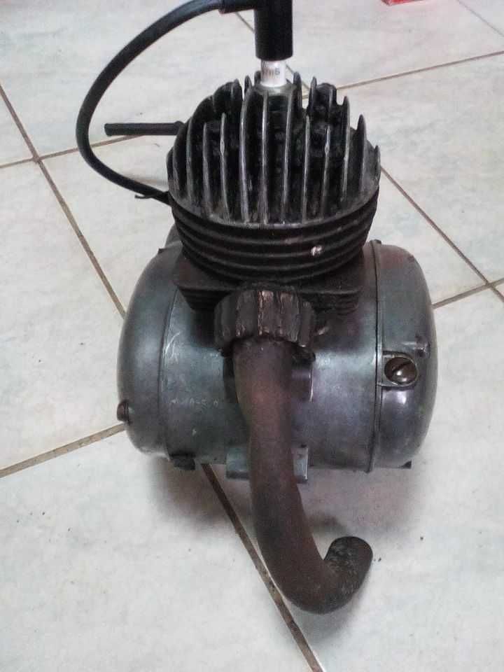 vários motores para motorizadas