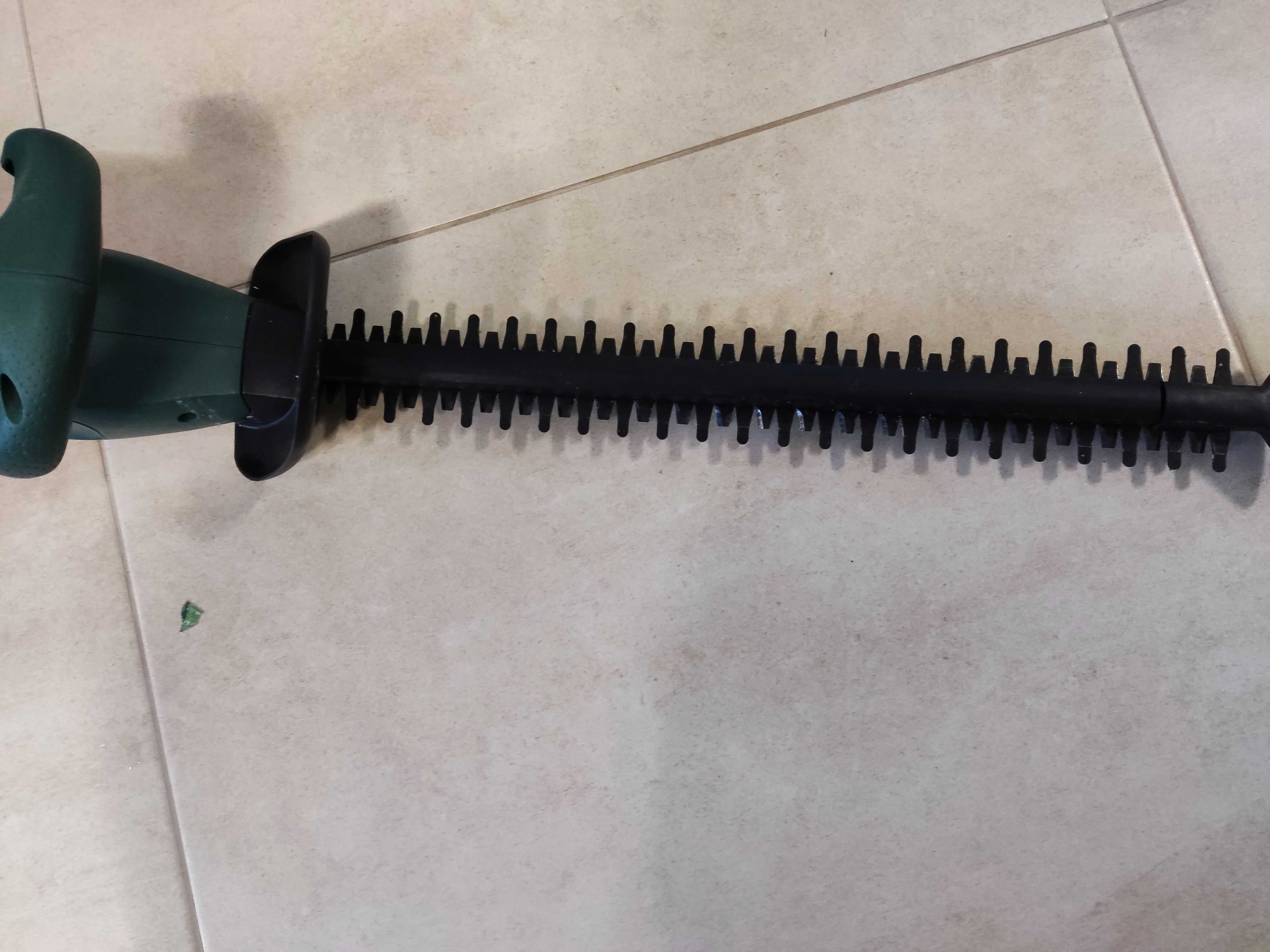 Sekator akumulatorowy Bosch EasyHedgeCut 18-45