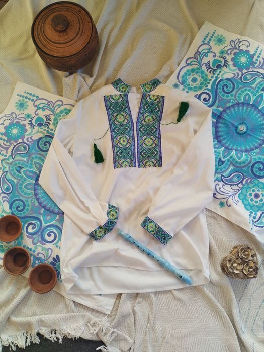 Вишиванка ручної роботи