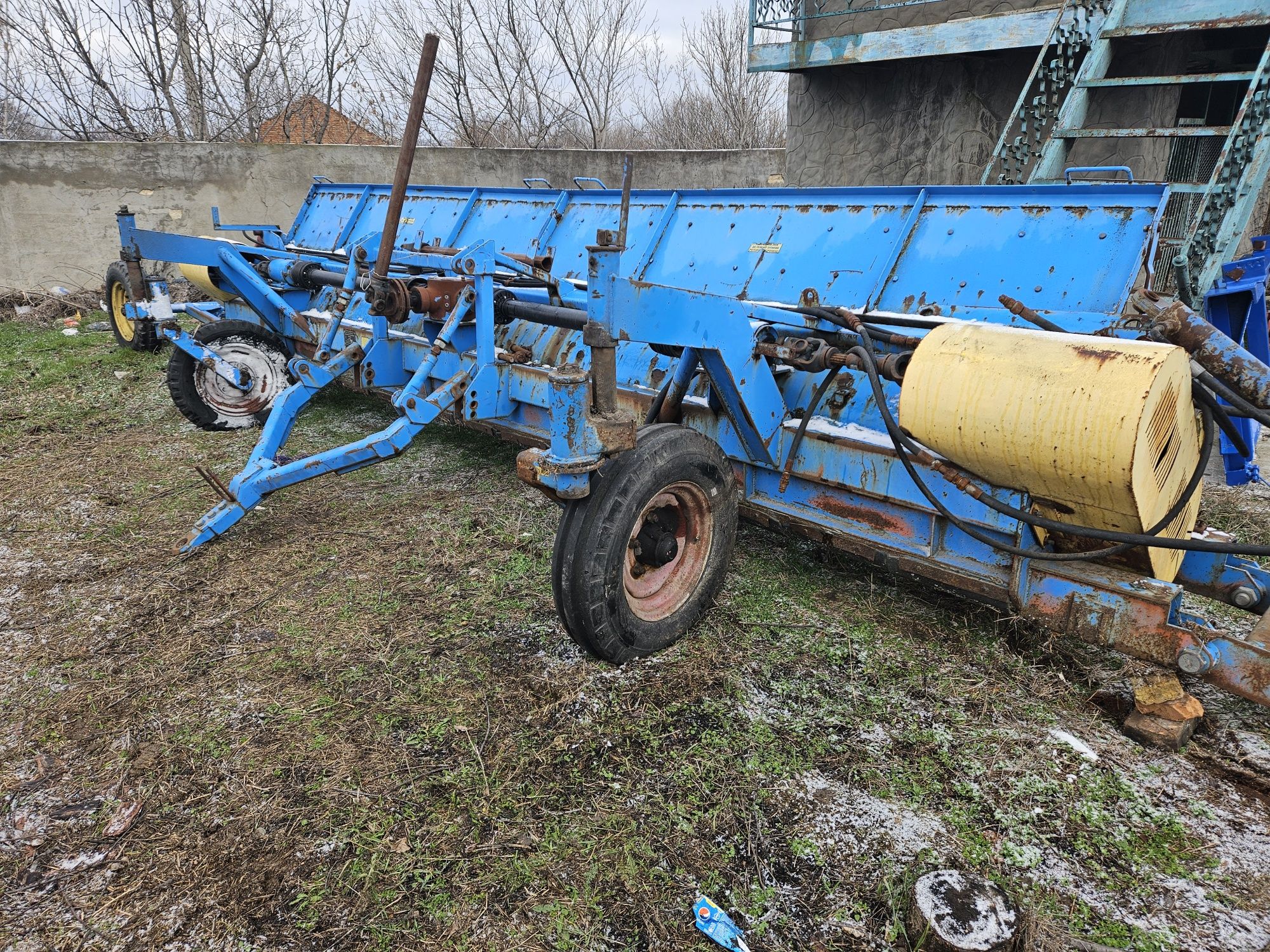 Мульчувач, подрібнювач рослинних решток, МР-5.4, Уманьферммаш, 2012 р.