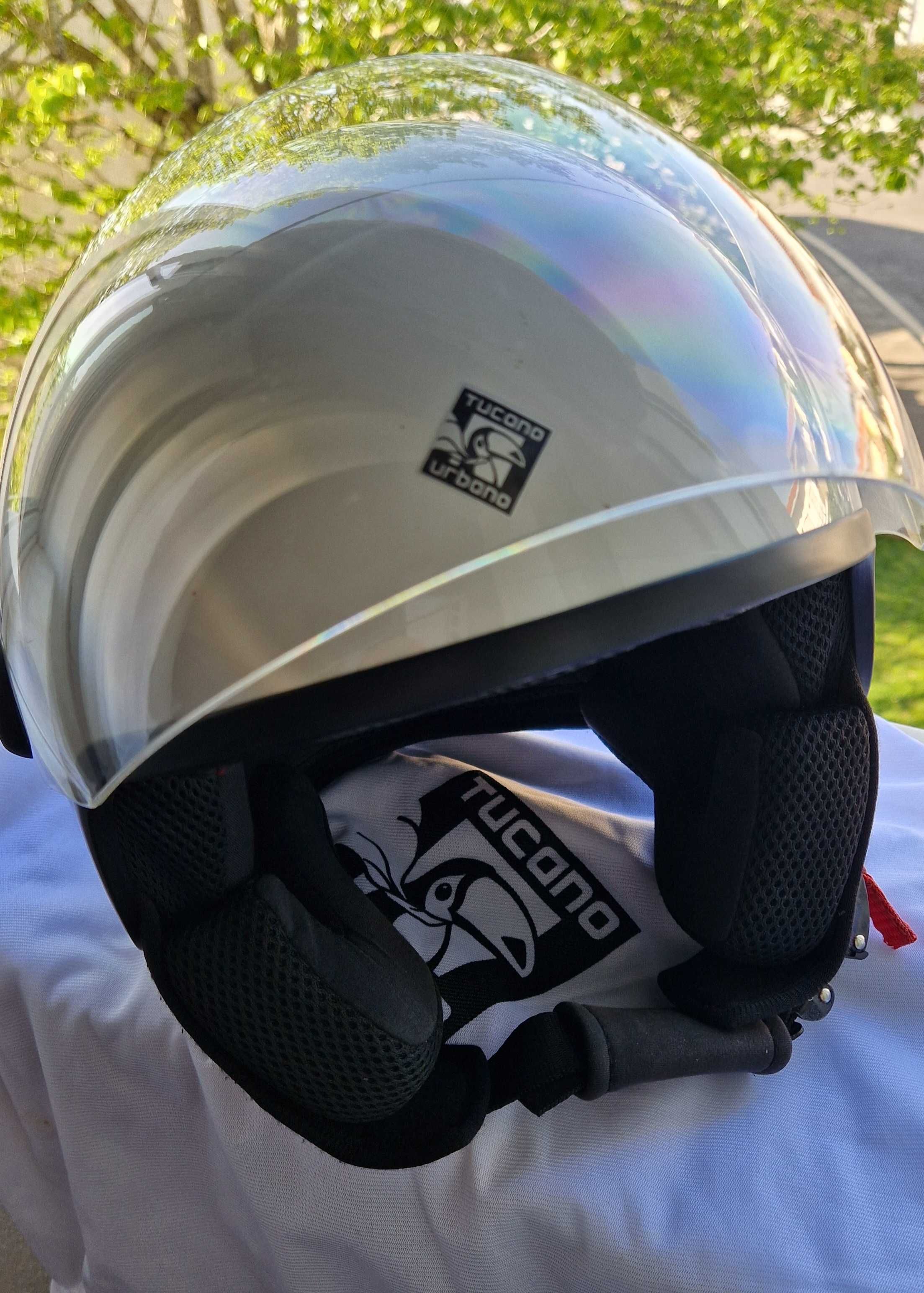 Capacete branco,aberto. Tamanho XL, marca Tucano Urbano