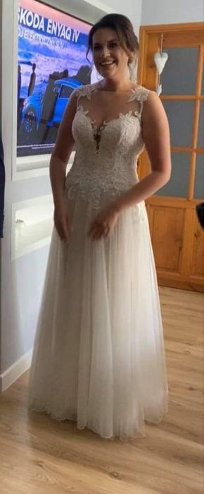 Suknia ślubna w kolorze szampana