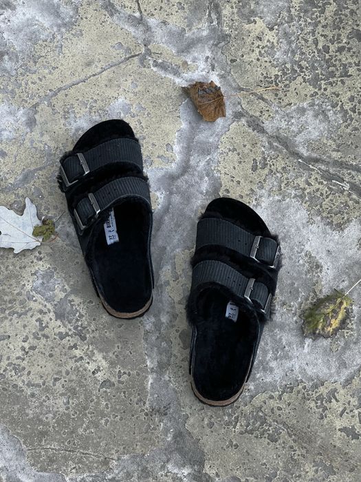 Шльопанці Birkenstock з хутром всередині