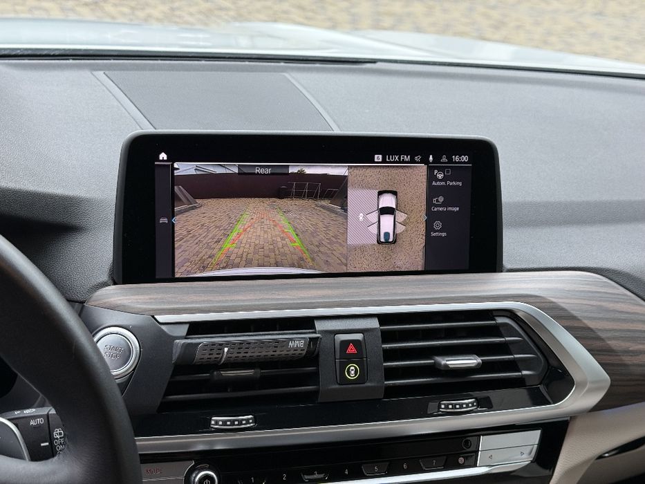 Продаю BMW x3 плагін-гібрид .