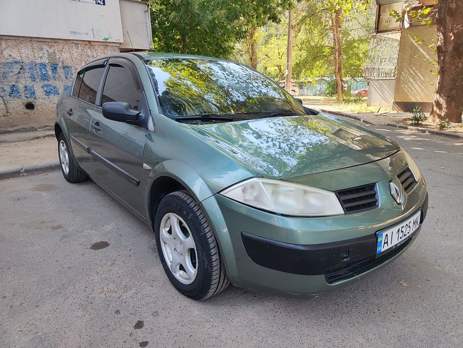 Продам renault megane 1.4 бензин