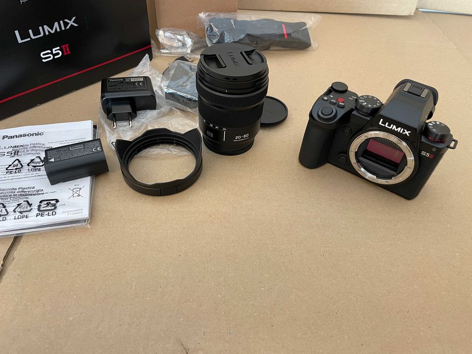 Aparat PANASONIC Lumix S5II DC-S5M2KE + obiektyw 20-60mm Gwar NOWY !