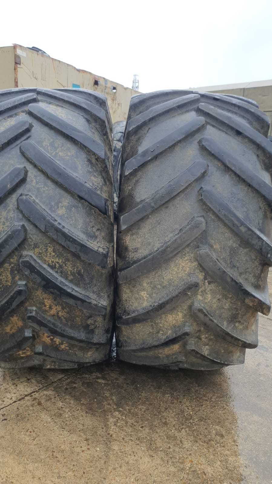 Pneus Michelin 800/65R32