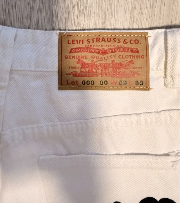 шорти Levi’s x Denim Tears