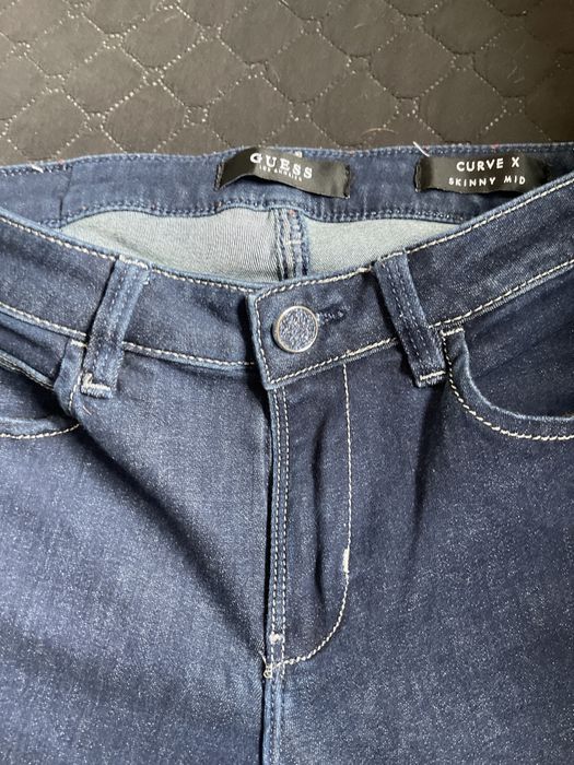 Spodnie jeansowe Guess