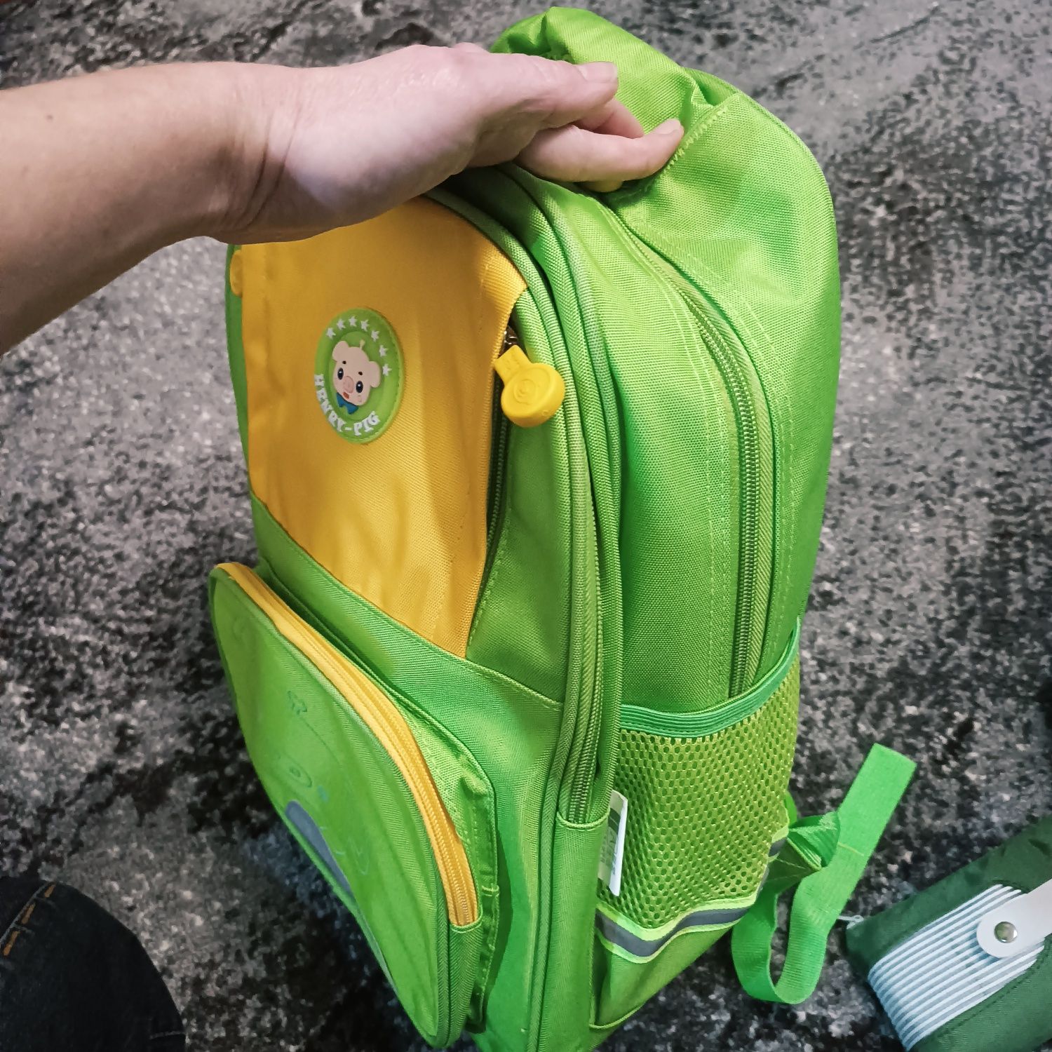 Рюкзак шкільний + подарунок