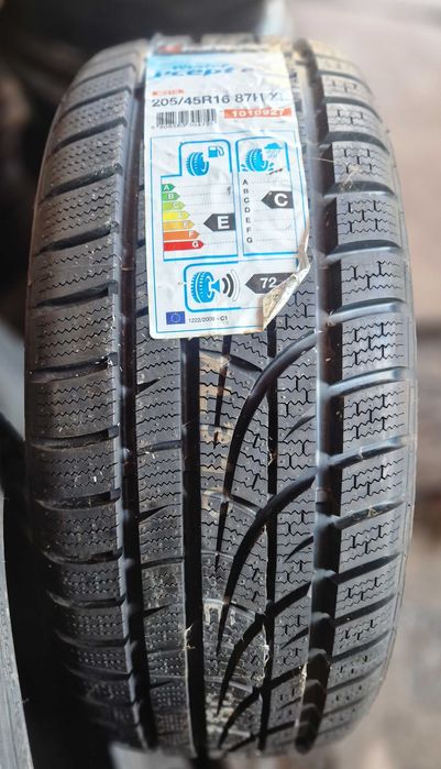 Opony zimowe Hankook Winter i*cept evo W310 205/45R16 87H XL 2szt NOWE