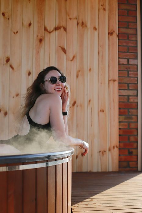 Будинок подобово | Басейн з підігрівом | Чан | Джакузі | Сауна |