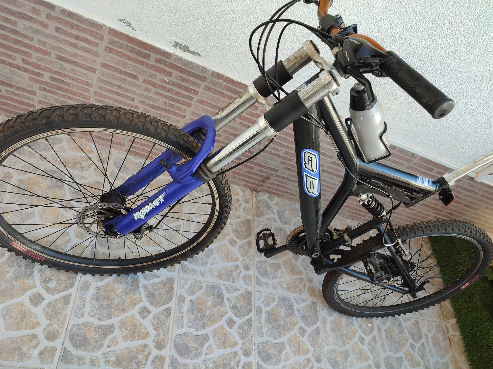 Bicicleta GB Impact