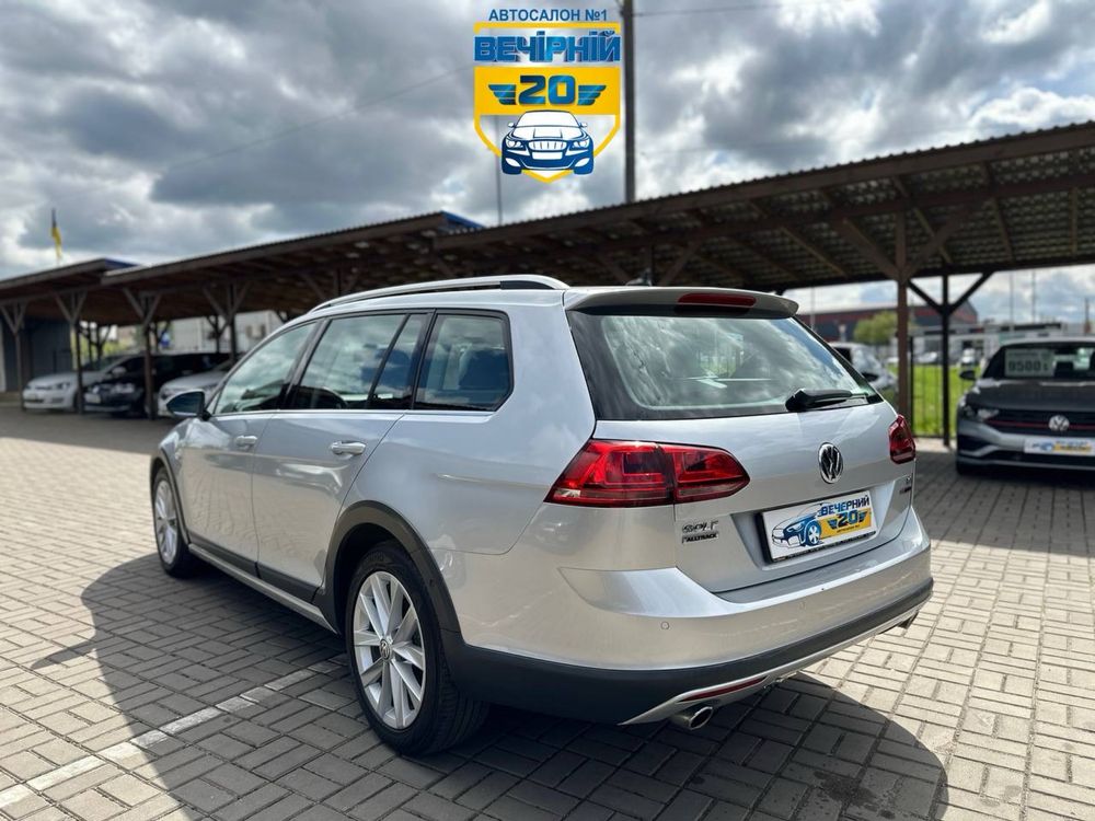 Volkswagen Golf Alltrack Розстрочка без банків