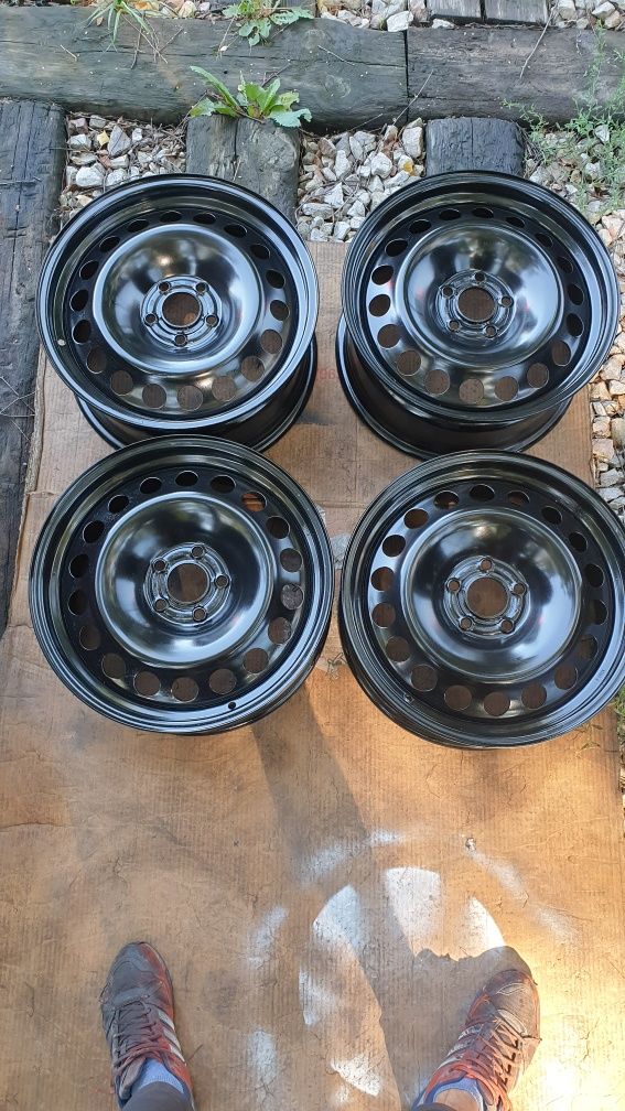 felgi stalowe 17" 5x108 7,5x17 ET 52,5 Ford KUGA II VOLVO