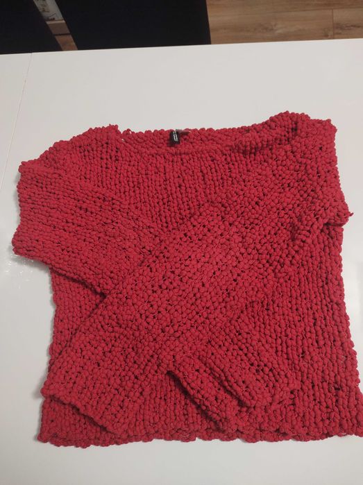 Malinowy sweterek HM