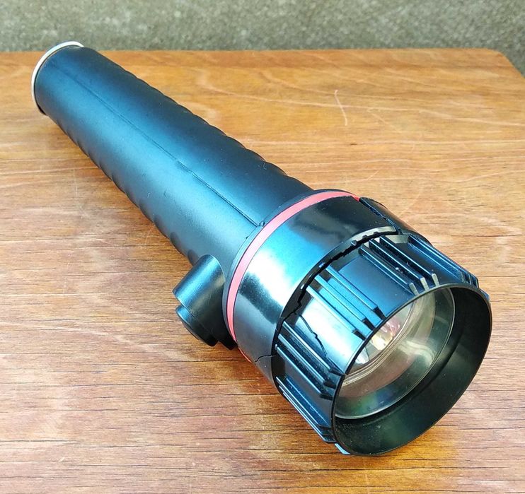 Редкий ручной фонарь Patrol полицейский фонарик ліхтар