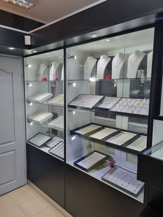 Odstąpie lokal handlowo usługowy