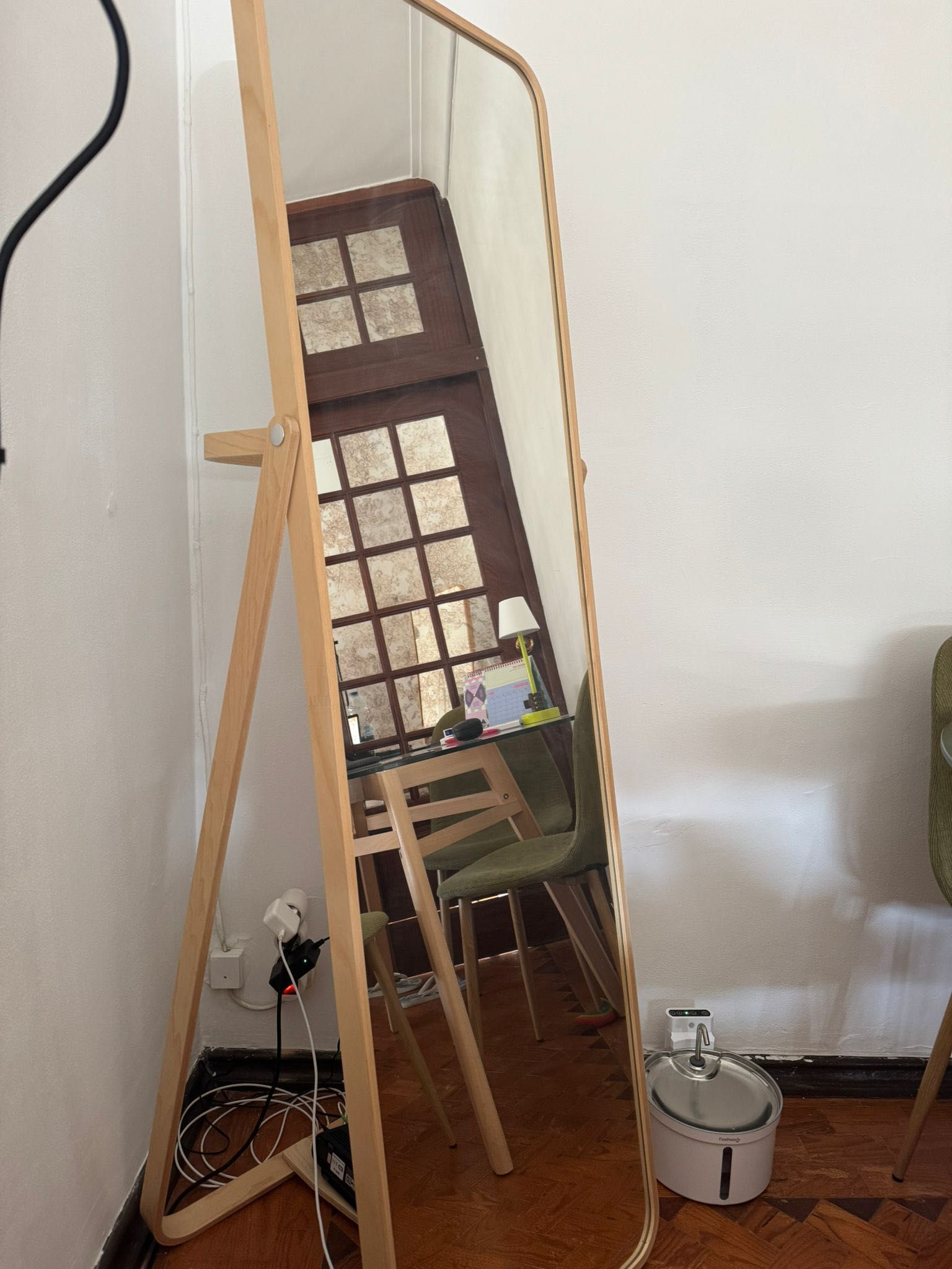 Espelho de pé IKORNNES IKEA