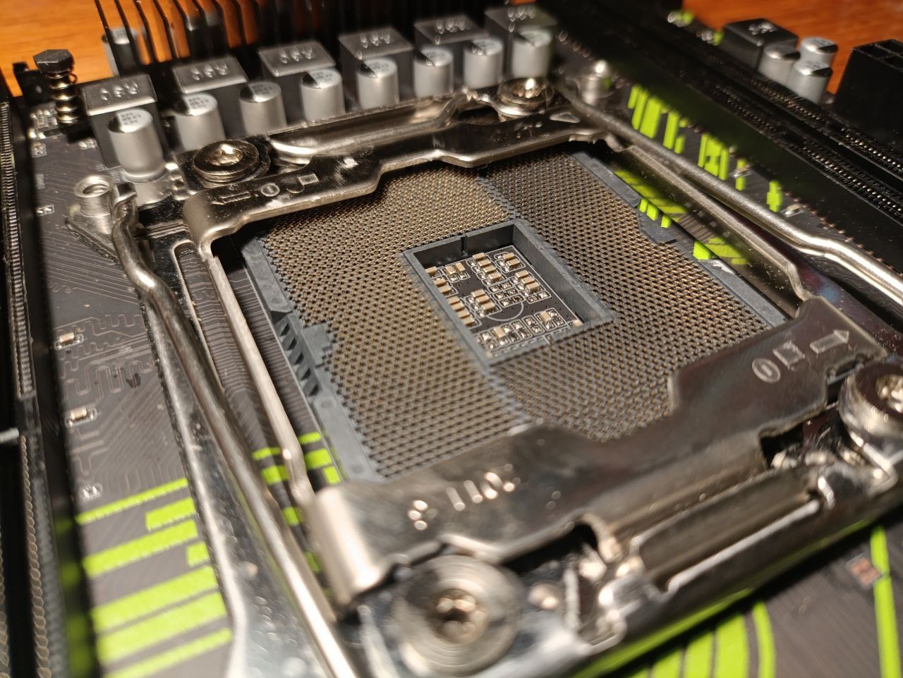 Материнська плата Machinist x99 pr-9 + intell xeon 2650v3
