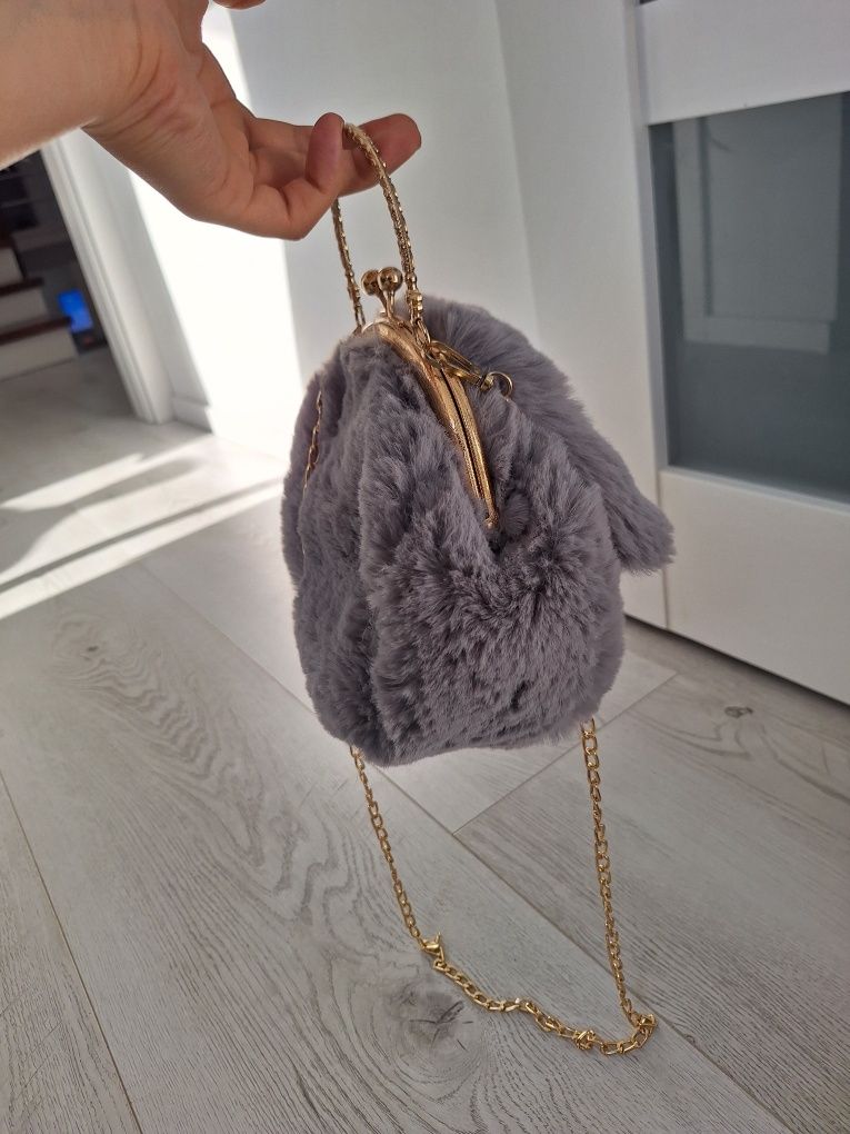 Nowa piękna torebka króliczek złota na łańcuszku butik