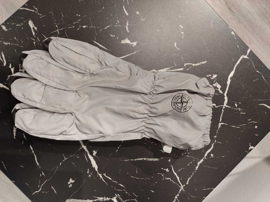 Рукавиці STONE ISLAND 92069 Nylon Metal Gloves Grey SI0180-GY
