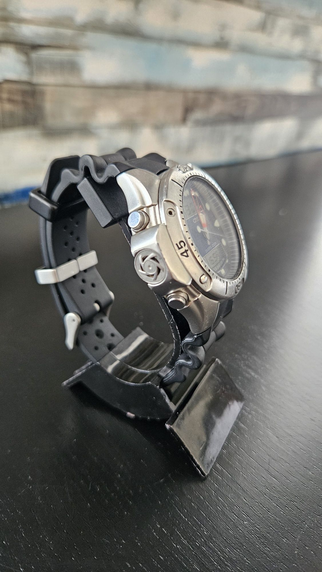 Citizen JP1060 Aqualand Promaster – Clássico de Mergulho 
8
Disponível