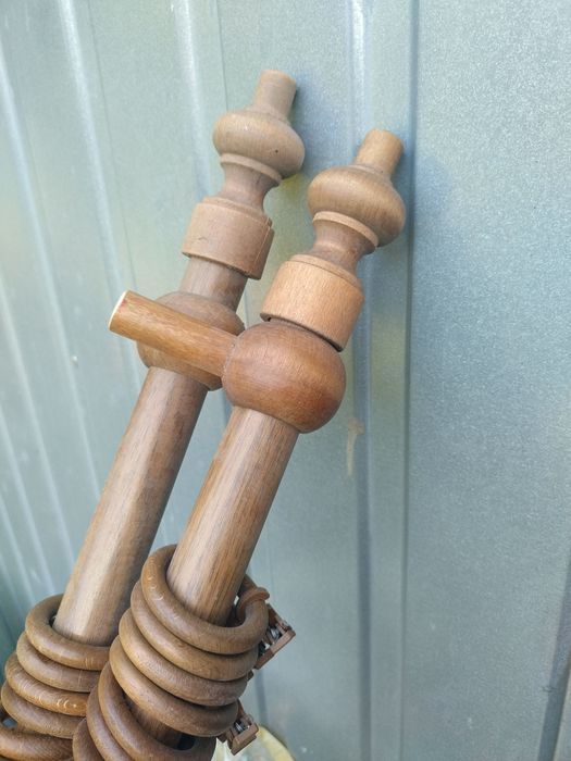 Karnisz podwójny drewniany