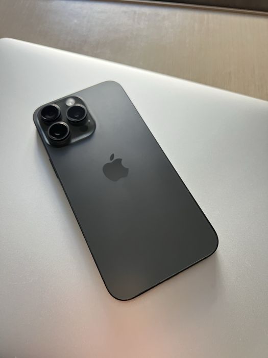 Iphone 15 pro max 256gb icloud