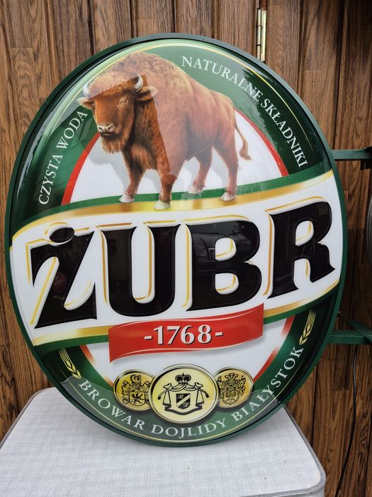 Reklama podświetlana, neon Żubr