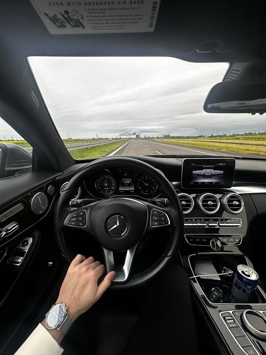 Mercedes C300 Coupe w205 4matic 99tys km