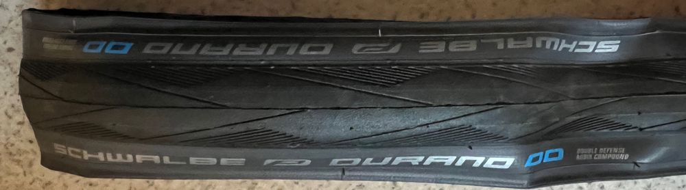 Opona rowerowa Schwalbe Durno DD 28x1.10 -700x28