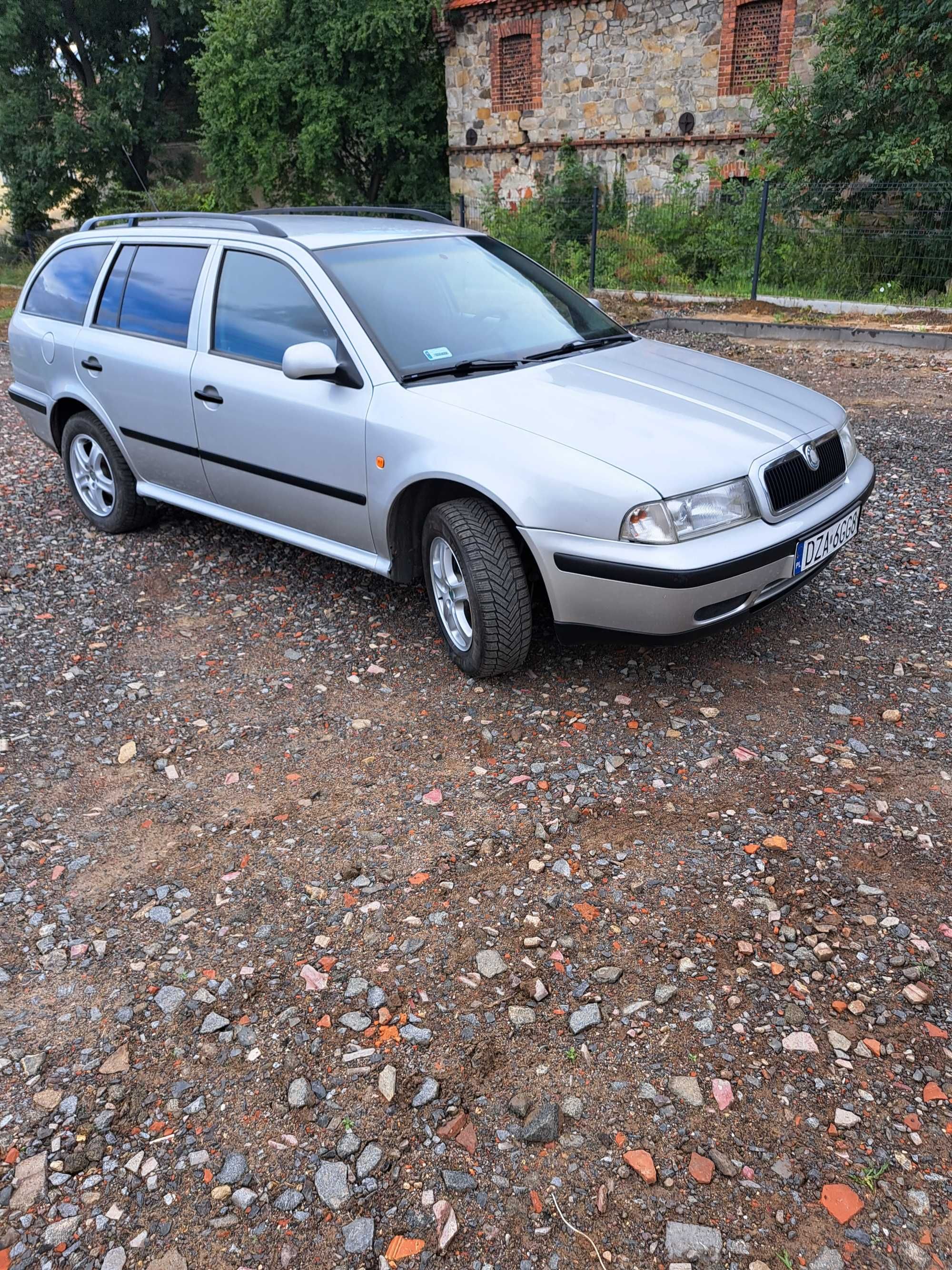 Skoda Octavia 2l 4x4