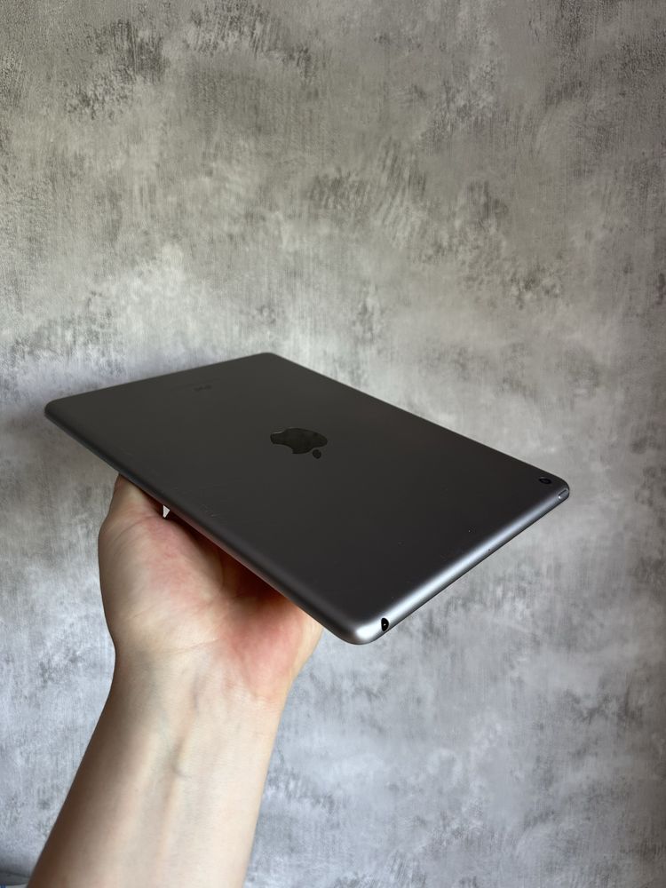 iPad 6 128Gb Wi-FI