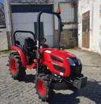 Trator Branson 2200