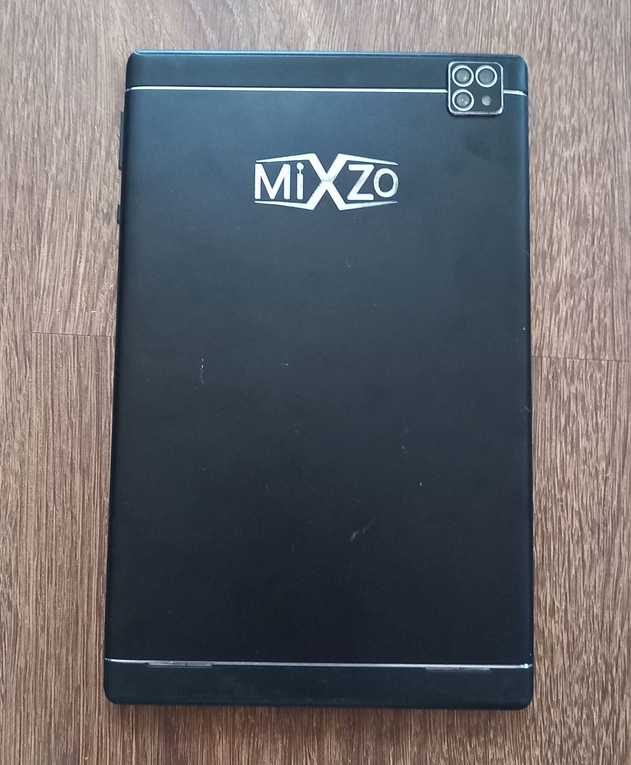 Планшет Mixzo Tab 2 з  навігатором