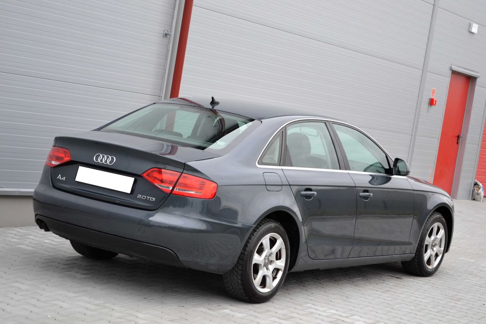 Audi A4 B8 2.0TDI 136KM**Xenon**Navi**LED**PDC P+T**Tempomat