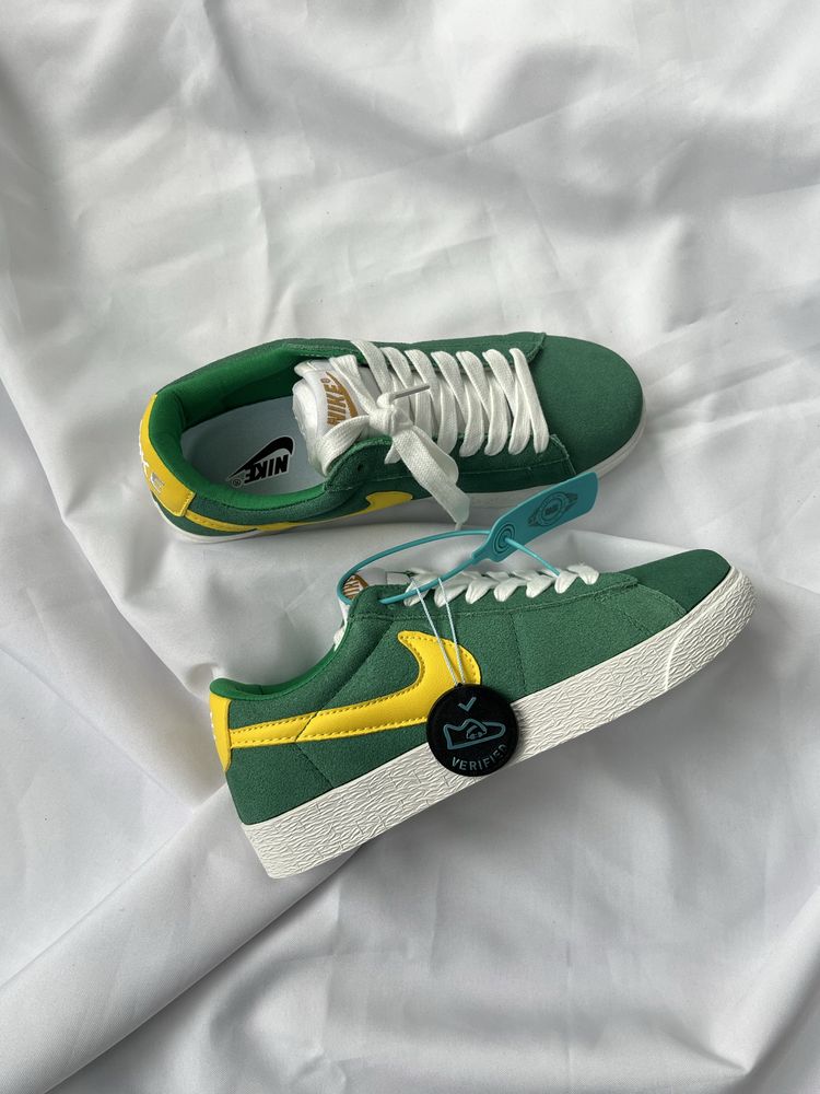 Замшеві кросівки найк, Жіночі кросівки Nike Blazer