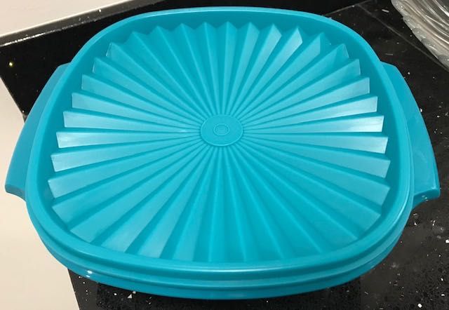 Saladeira Majorette 1.9L Tupperware