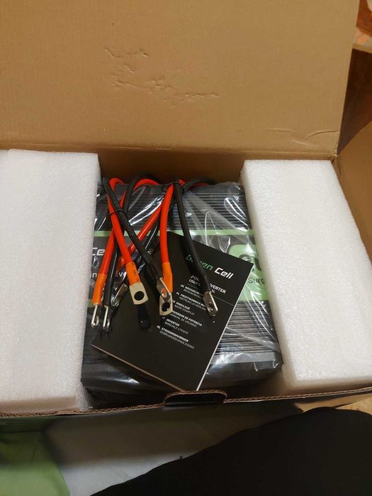 Чистый синус . Инвертор. Green Cell. 2000/4000Вт. 12 v - 230v.Наличие.