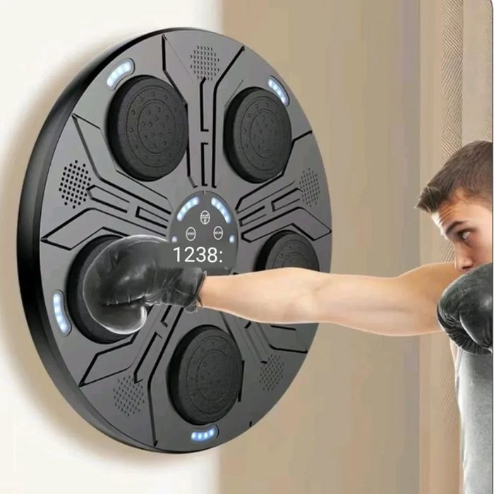 Тренажер для боксу на стіну (боксерська груша)