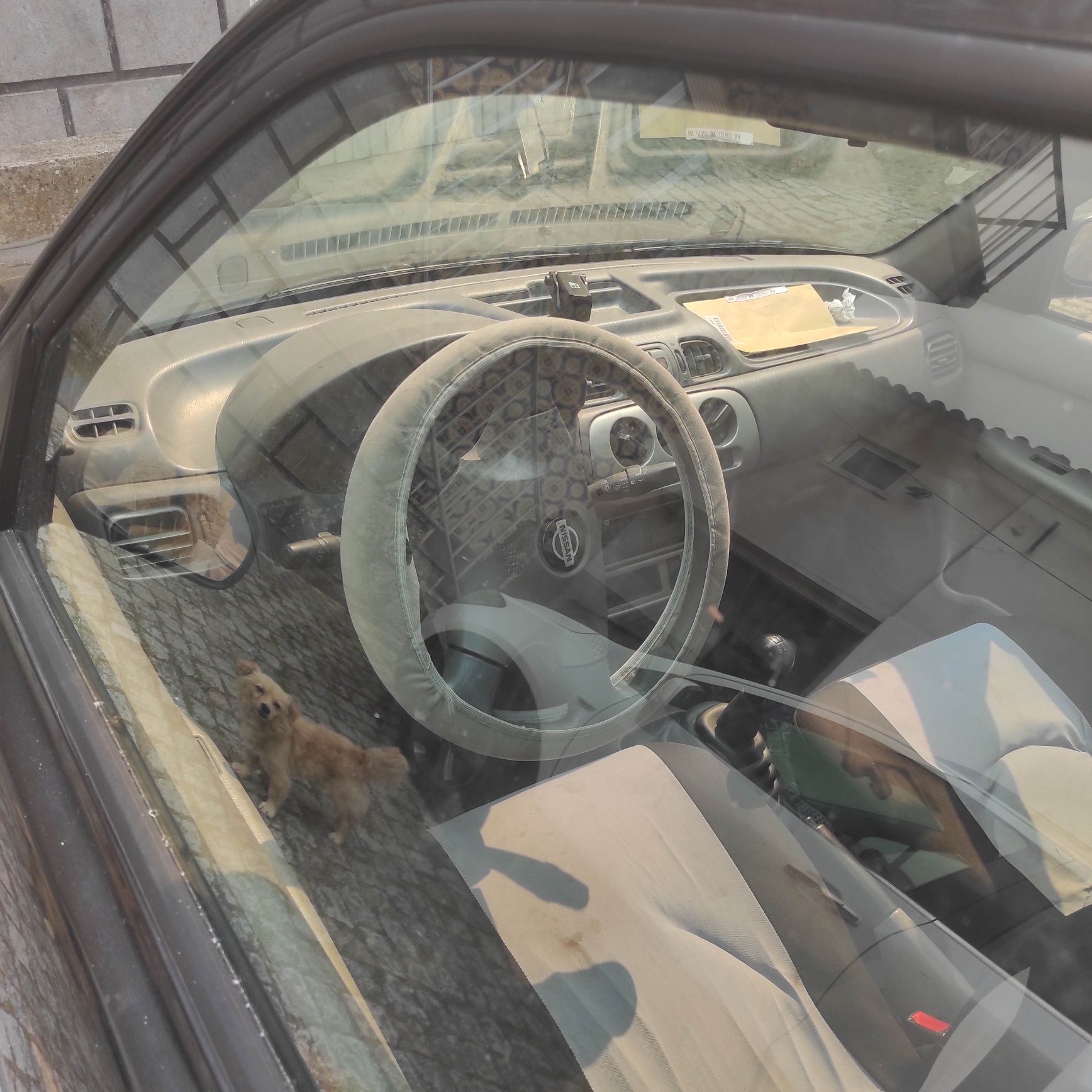 Vande carro nishan Micra
