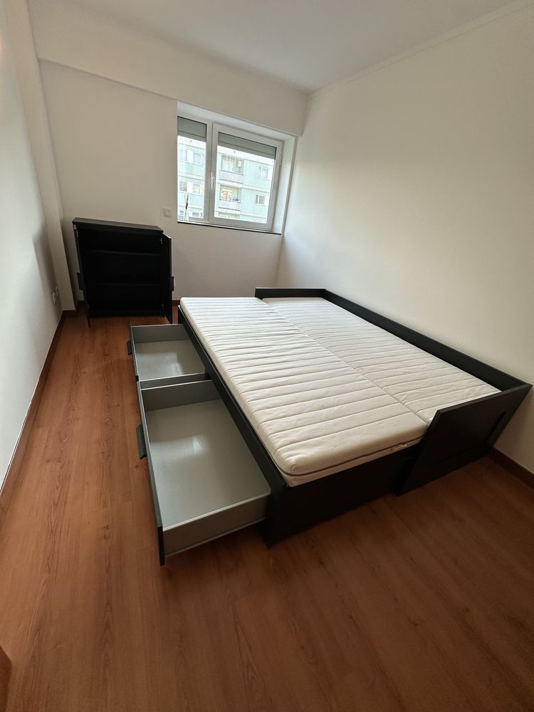 Cama individual/casal com gavetões - BRIMES IKEA