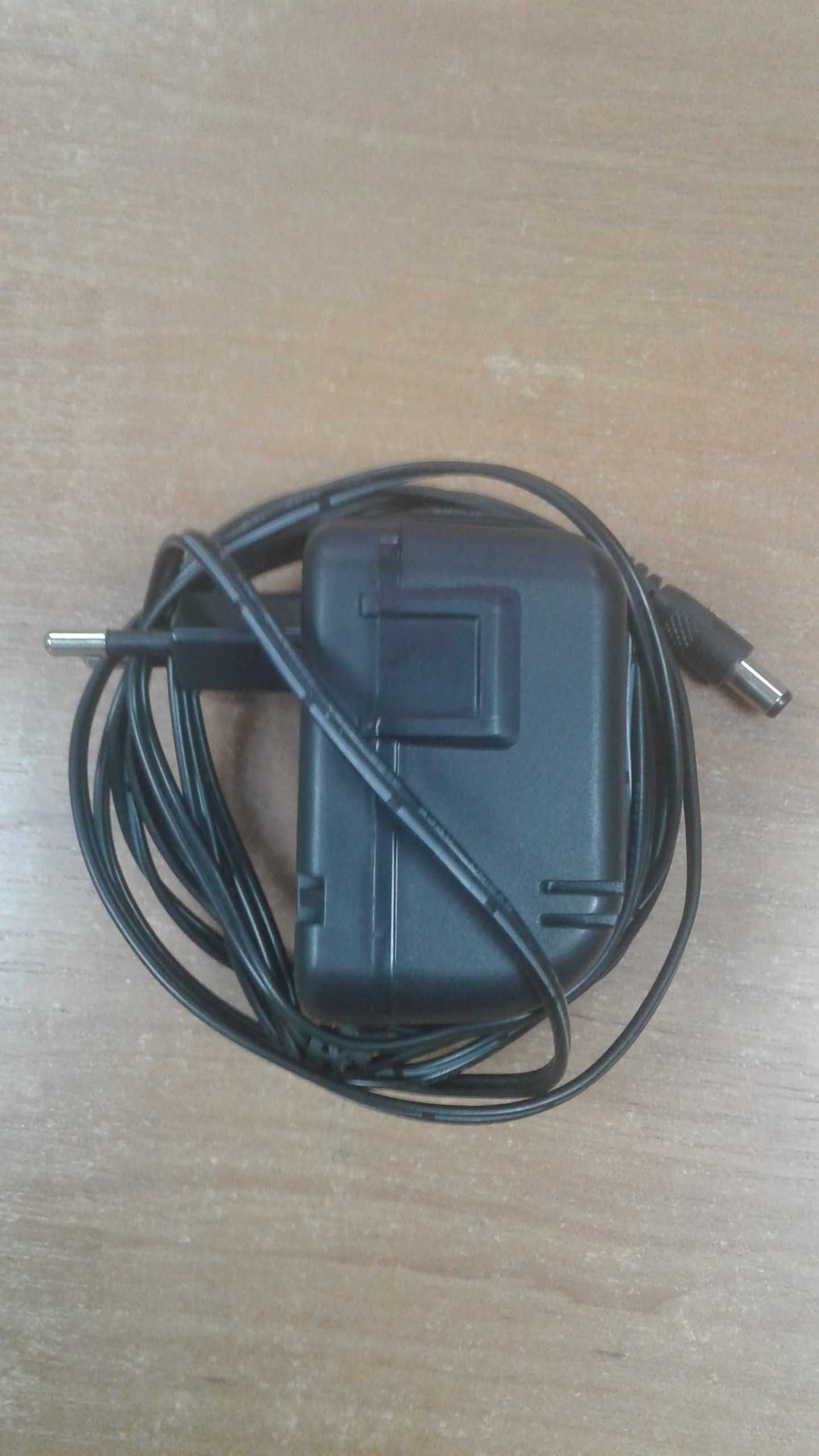 Продам блоки питания  3,7V, 4,75V, 5V, 9V, 12V на 0,5А -4 А. Недорого!