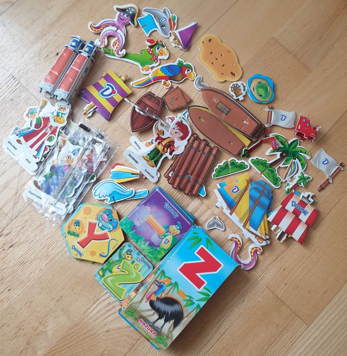 Duża Kolekcja Magnesów i Zabawek Danonki