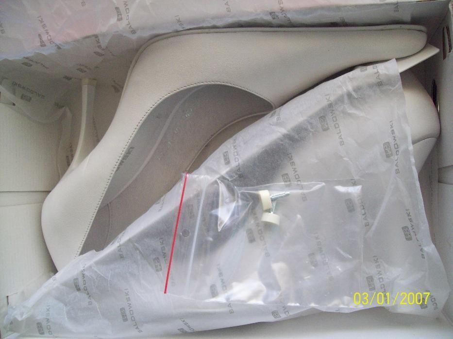 Buty skórzane szpilki Baldowski białe rozm. 40 dług wkładki 27 cm