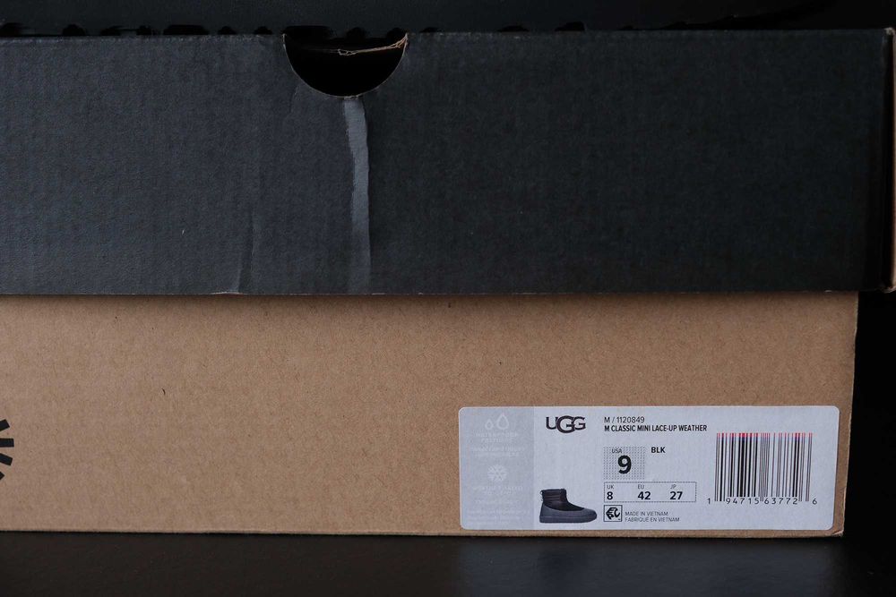 Чоловічі угги UGG Classic Mini Lace-Up Weather Black 41 42