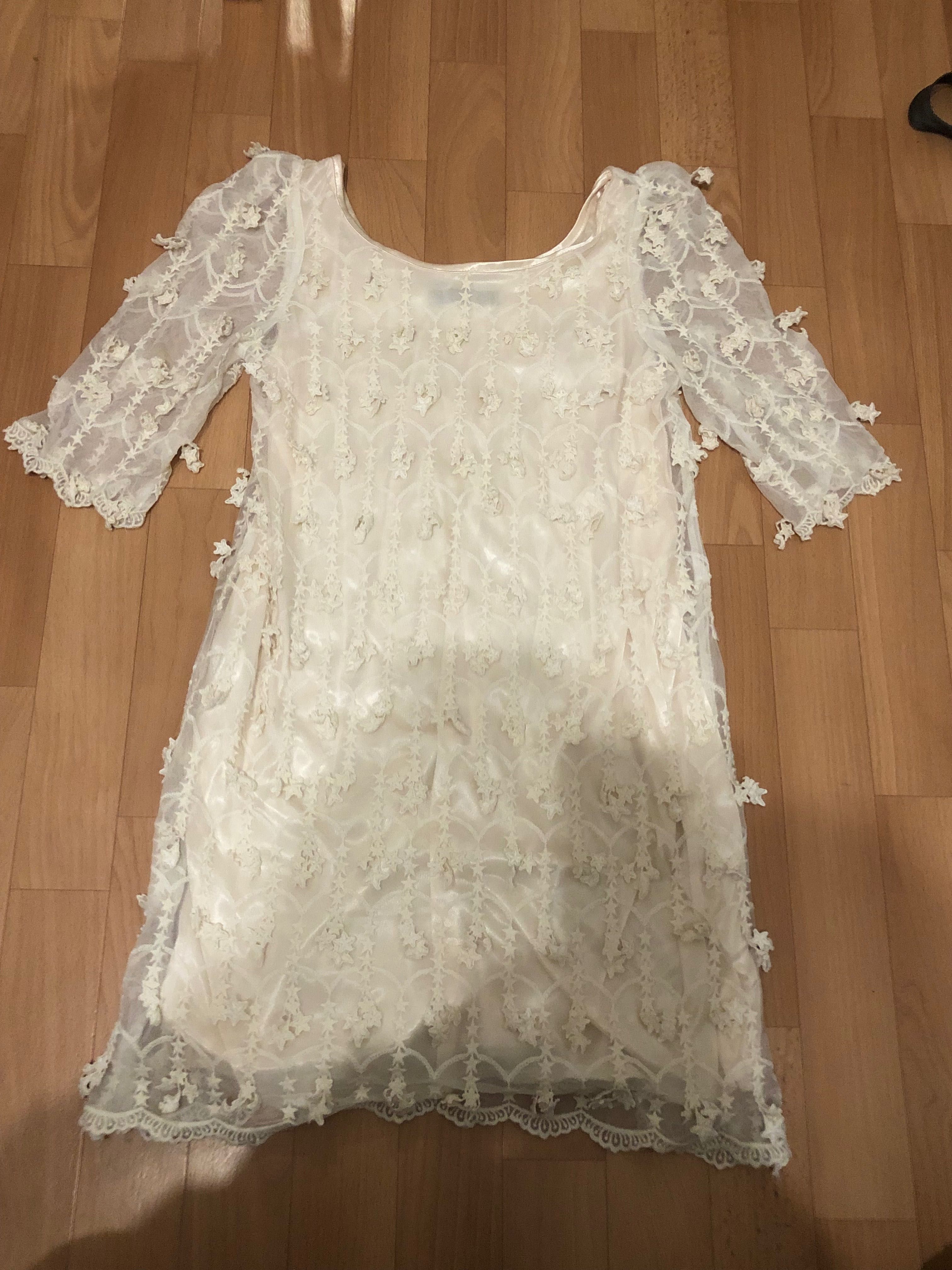 nowa sukienka biała